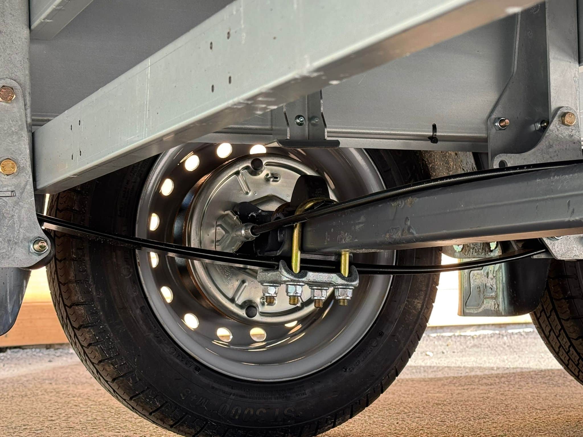 Ifor Williams Tow-max TM202-3617 2 asser 3600 mm x 1700 mm - Afbeelding 6