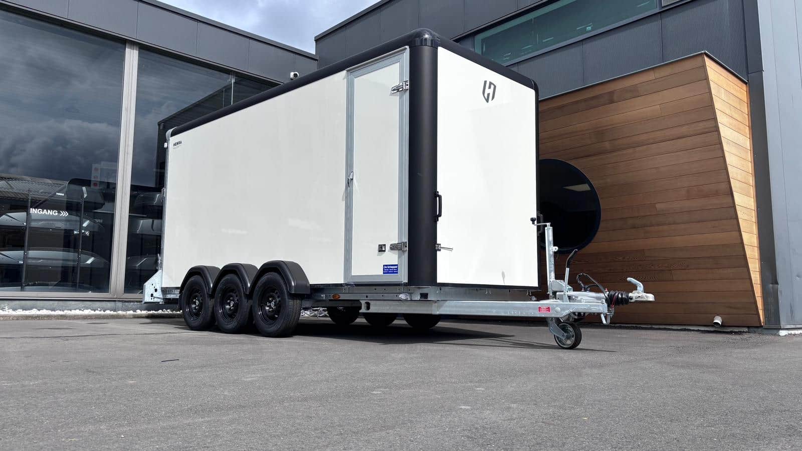 Henra GB 465 184 3500 3 Xpert 3 assen 4650 mm X 1840 mm x 2200 mm